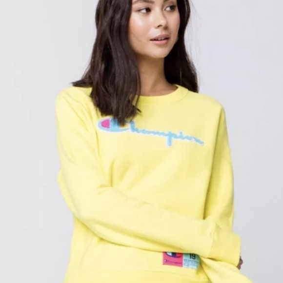 Champion Reverse Weave Yellow Crew Sweatshirt Pullover size L logo spell out - Picture 2 of 11